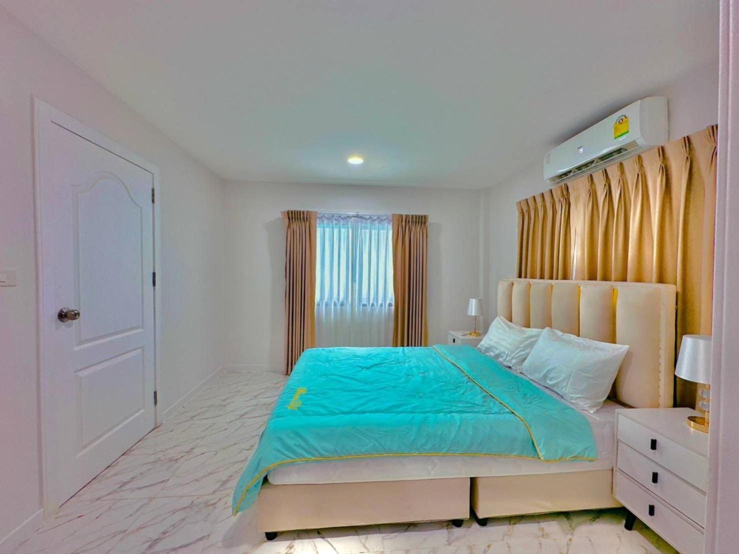4Bedroom Pool Villa Near Walking St Bonk Pattaya Ngoại thất bức ảnh