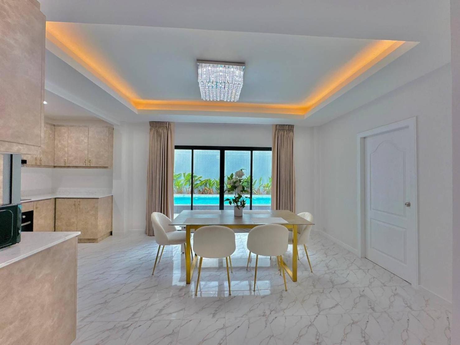 4Bedroom Pool Villa Near Walking St Bonk Pattaya Ngoại thất bức ảnh