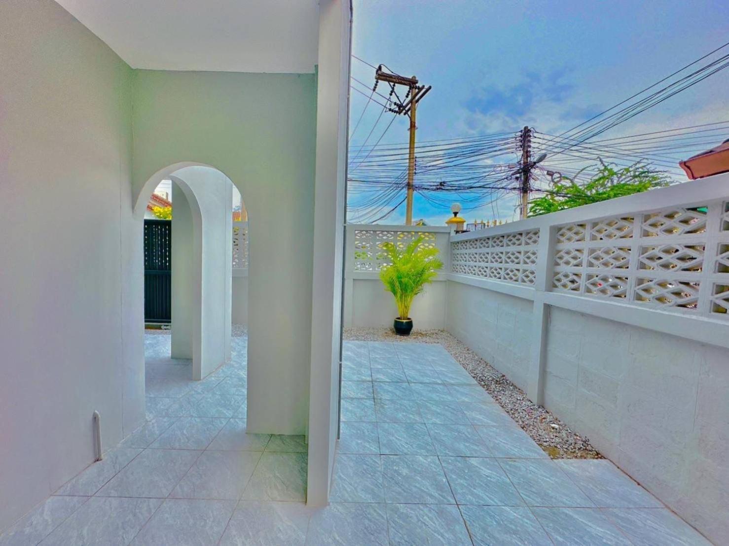 4Bedroom Pool Villa Near Walking St Bonk Pattaya Ngoại thất bức ảnh